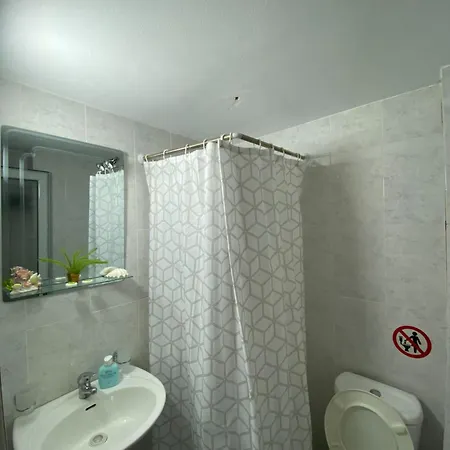 Summer Apartment *